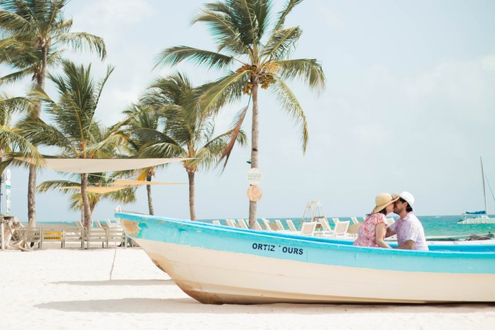 Photographer in Punta Cana / Beautiful photo shoots in Punta Cana - Photo 1 of 25